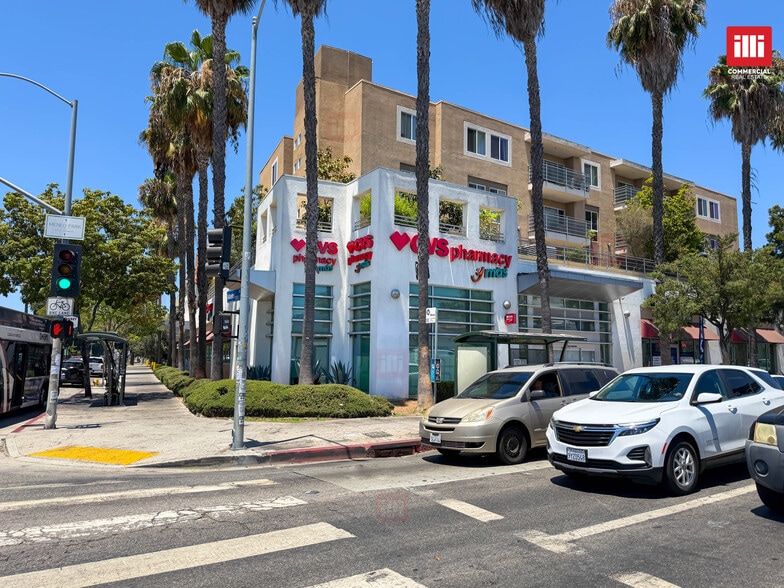 1011 E Adams Blvd, Los Angeles, CA for lease - Building Photo - Image 3 of 5