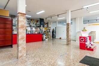Retail in Getafe, Madrid for lease Interior Photo- Image 2 of 8
