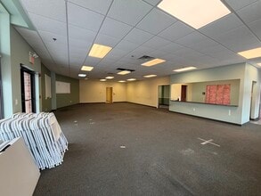 464 Boston Post Rd, Orange, CT à louer Photo intérieure- Image 2 de 6