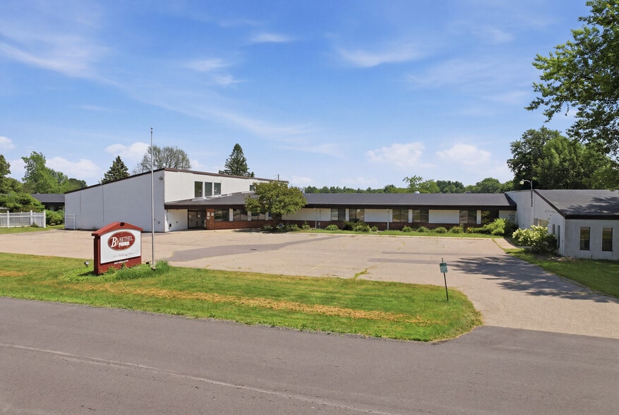 8014 Bethel Rd, Arpin, WI à vendre - Photo du bâtiment - Image 2 de 53