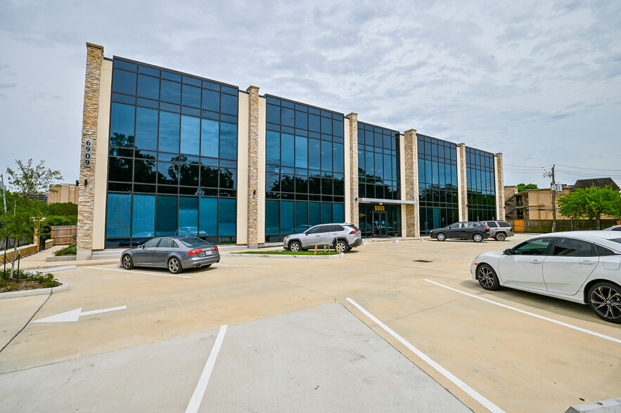 6909 Greenbriar, Houston, TX for lease - Building Photo - Image 2 of 14