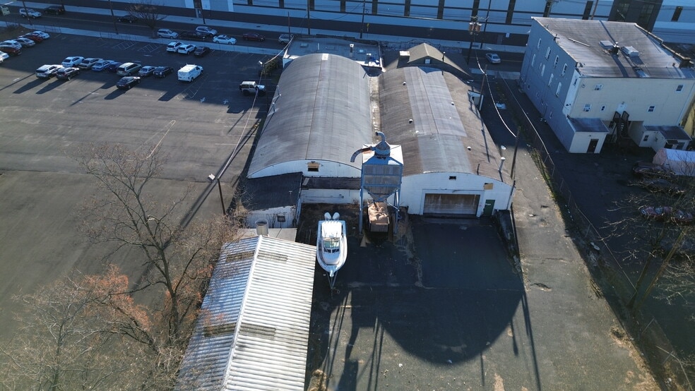1340 W Front St, Plainfield, NJ for sale - Building Photo - Image 3 of 9