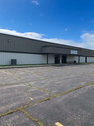 More details for 3001 Ramada Way, Green Bay, WI - Industrial for Lease