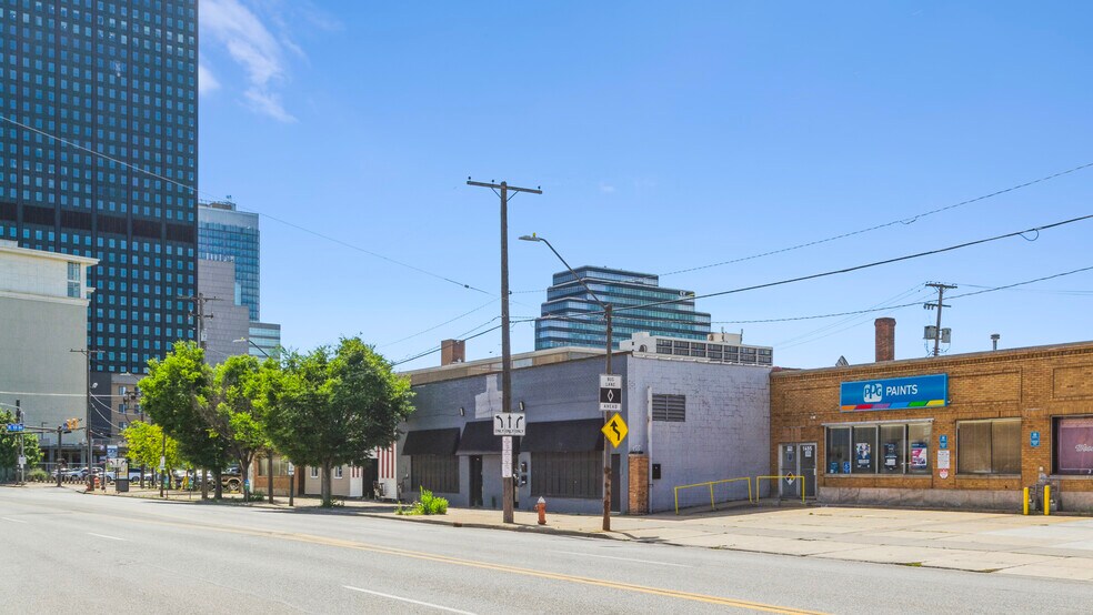 1437 St Clair Ave NE, Cleveland, OH for sale - Building Photo - Image 2 of 6