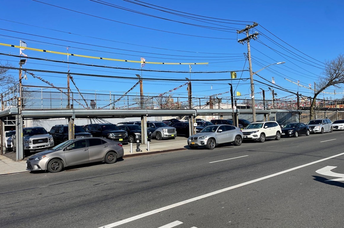 120-41 Flatlands Ave, Brooklyn, NY for lease Building Photo- Image 1 of 2