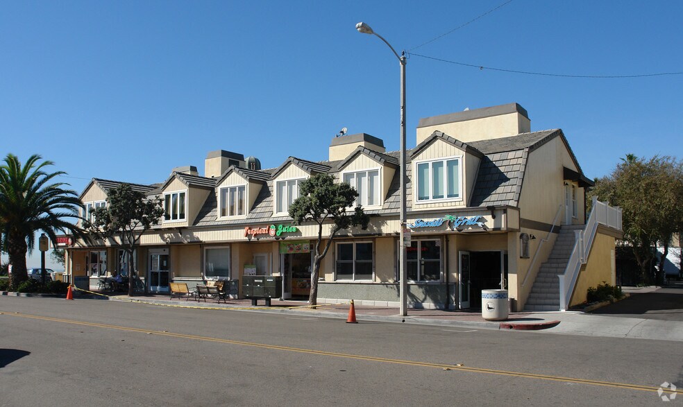 101 Main St, Seal Beach, CA à louer - Photo du bâtiment - Image 3 de 3