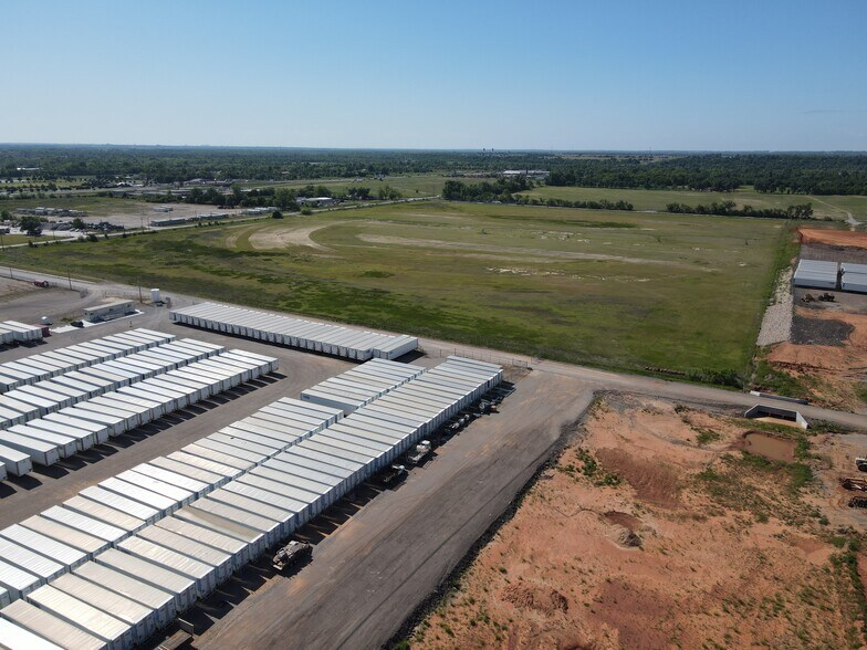 SW 149th St, Oklahoma City, OK for lease - Building Photo - Image 2 of 5