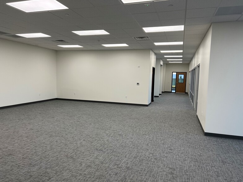 Mount Holly Road, Burlington Township, NJ à louer - Photo intérieure - Image 2 de 5