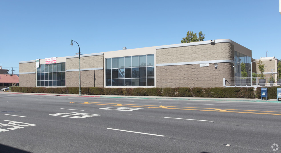 2121 S El Camino Real, San Mateo, CA for lease - Building Photo - Image 2 of 3