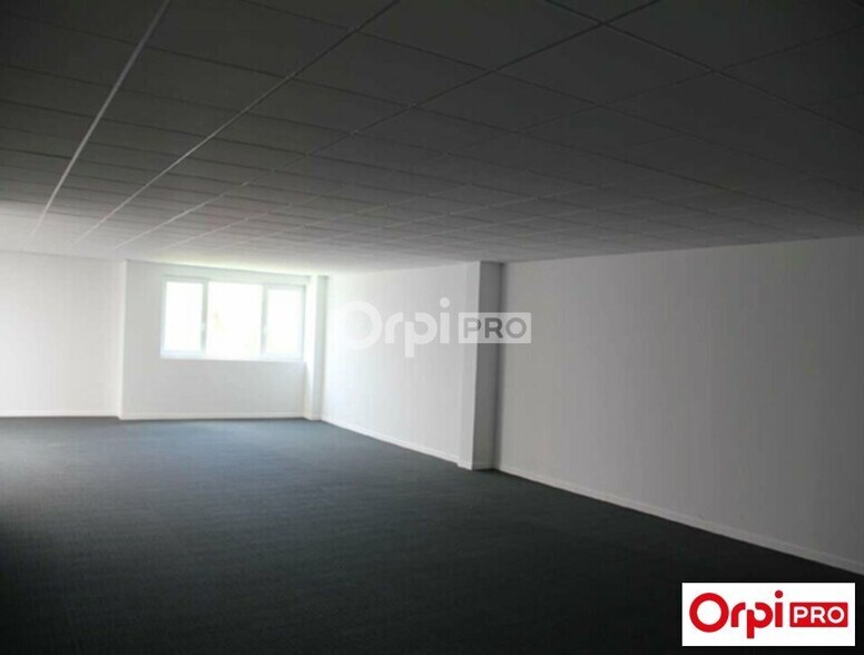 Bureau dans Tourcoing à louer - Photo intérieure - Image 3 de 6