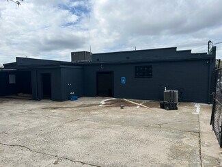 Plus de détails pour 904 Maple St, Carrollton, GA - Local d'activités à louer