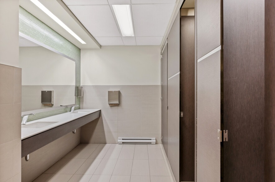 2500-2600 Rue Beaurevoir, Québec, QC à louer - Photo intérieure - Image 3 de 7