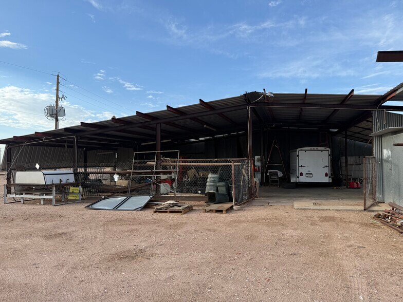 46766 W Penaso Pl, Maricopa, AZ à vendre - Photo du bâtiment - Image 3 de 27