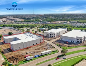 1980 Lakepointe Dr, Lewisville, TX for sale Interior Photo- Image 1 of 2