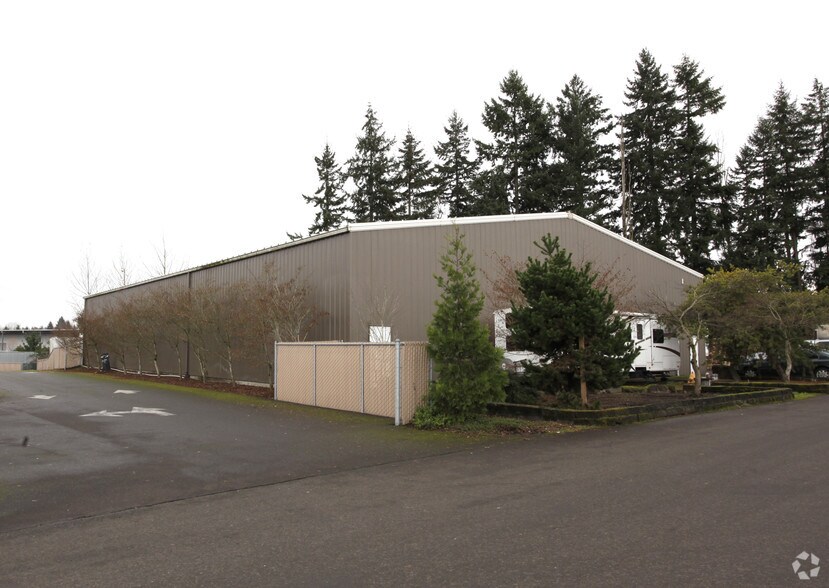 19939 SW Cipole Rd, Sherwood, OR à vendre - Photo du bâtiment - Image 2 de 4