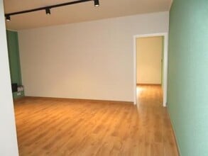 Retail in Barcelona, Barcelona for lease Interior Photo- Image 2 of 9