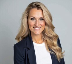 Holly Lefever