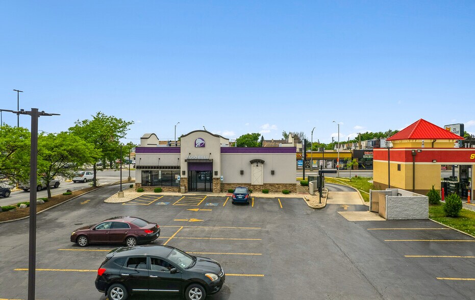 4601-4779 W Cermak Rd, Cicero, IL à louer - Photo du bâtiment - Image 2 de 18
