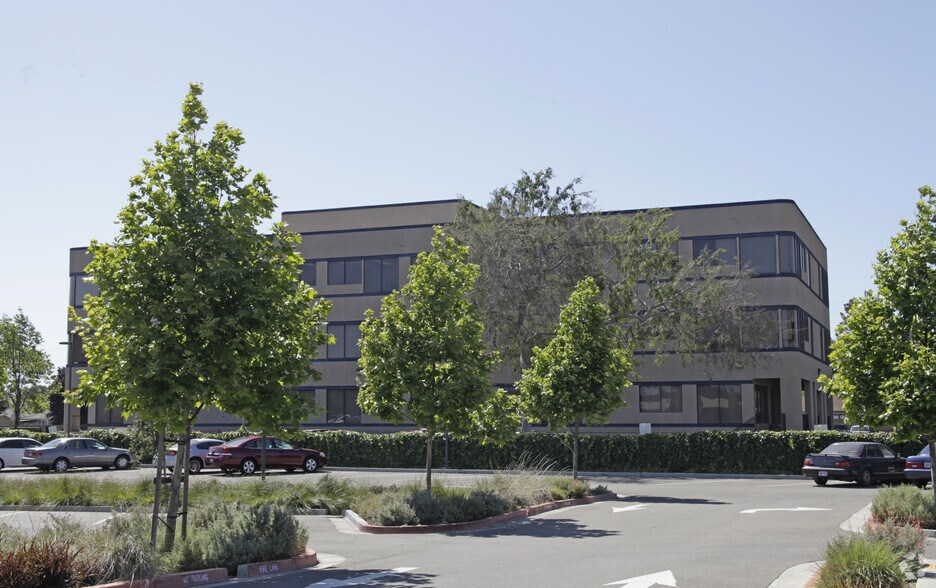 13851-13855 E 14th St, San Leandro, CA à louer - Photo du bâtiment - Image 3 de 3