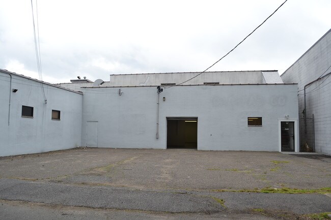 Plus de détails pour 8-10 Romanelli Ave, South Hackensack, NJ - Bureau à louer