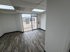 10055 Belknap Rd, Sugar Land, TX à louer Photo intérieure- Image 2 de 5