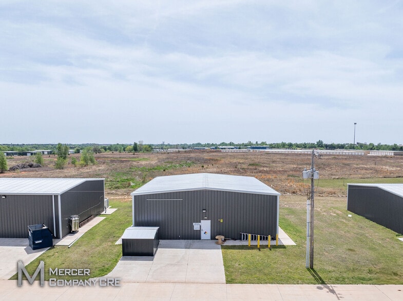 240 Silver Ln, Edmond, OK for sale - Aerial - Image 1 of 22