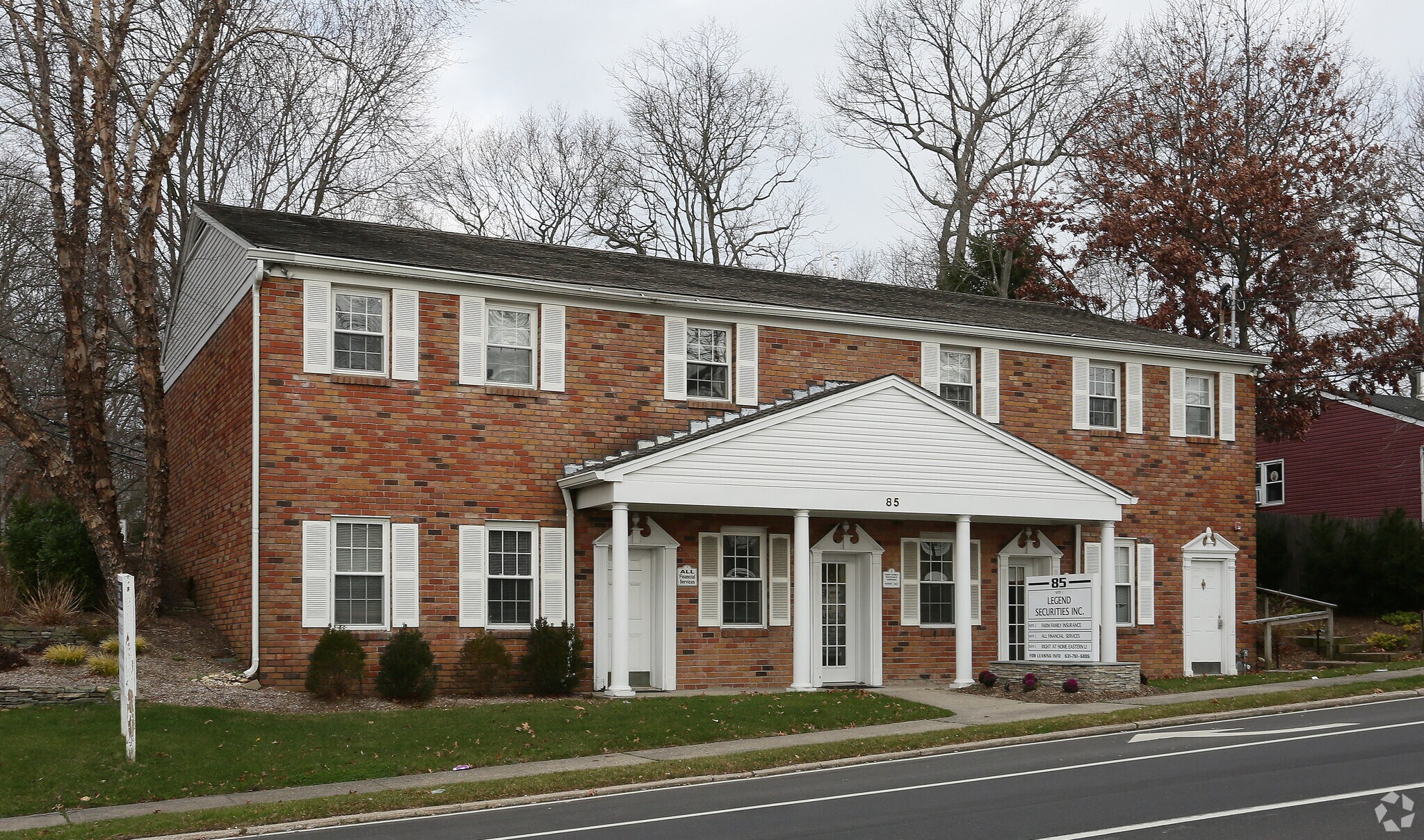 85 Echo Ave, Miller Place, NY à louer Photo principale- Image 1 de 39