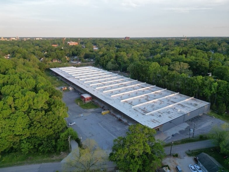 105 Wood St, Greenville, SC for lease - Building Photo - Image 1 of 5