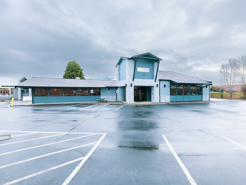 400 W Rio Vista Ave, Burlington, WA à vendre - Photo du bâtiment - Image 1 de 14