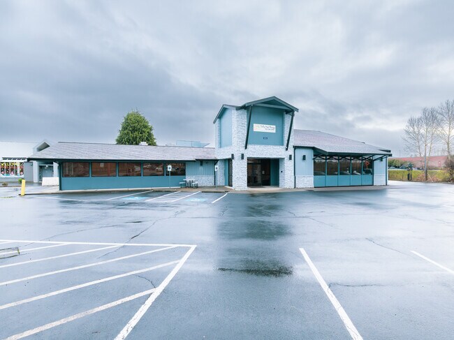 More details for 400 W Rio Vista Ave, Burlington, WA - Retail for Sale