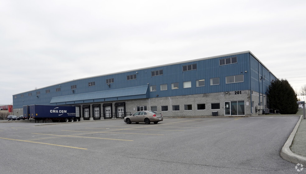 201 Iber Rd, Ottawa, ON for lease - Building Photo - Image 2 of 5