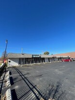 Halsted St. Retail Center - Loft