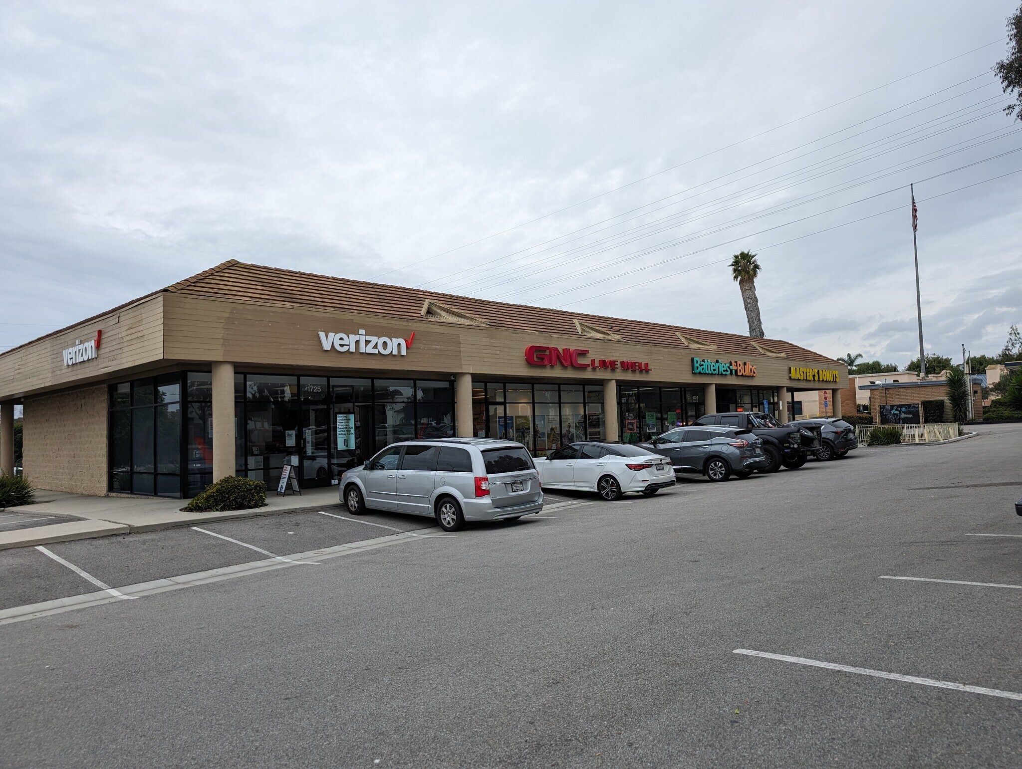 1739-1783 S Victoria Ave, Ventura, CA for lease Building Photo- Image 1 of 4