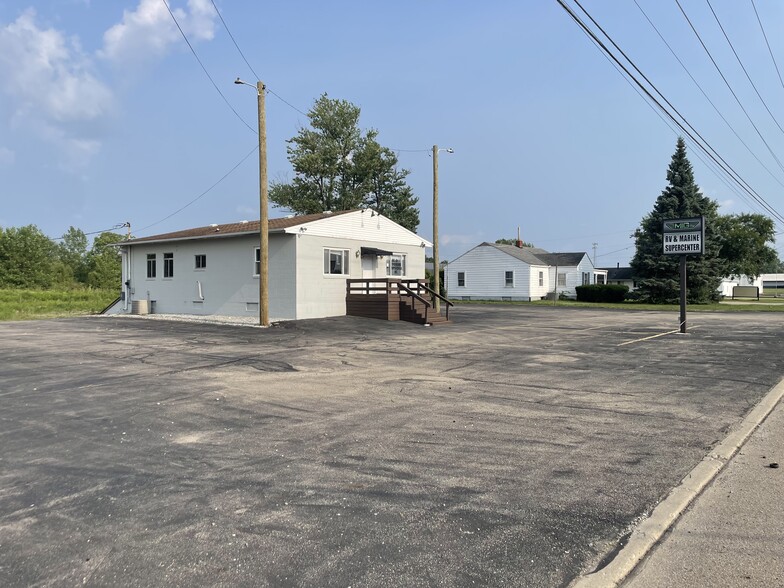 3005 S County Road 25A, Troy, OH à louer - Photo du bâtiment - Image 2 de 4