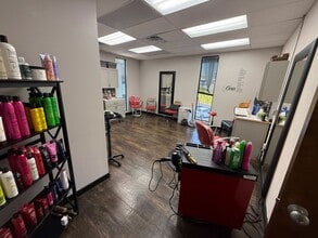 2500 W Broad St, Athens, GA for lease Interior Photo- Image 1 of 3