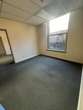132 SW 3rd Ave, Portland, OR for lease Interior Photo- Image 2 of 4
