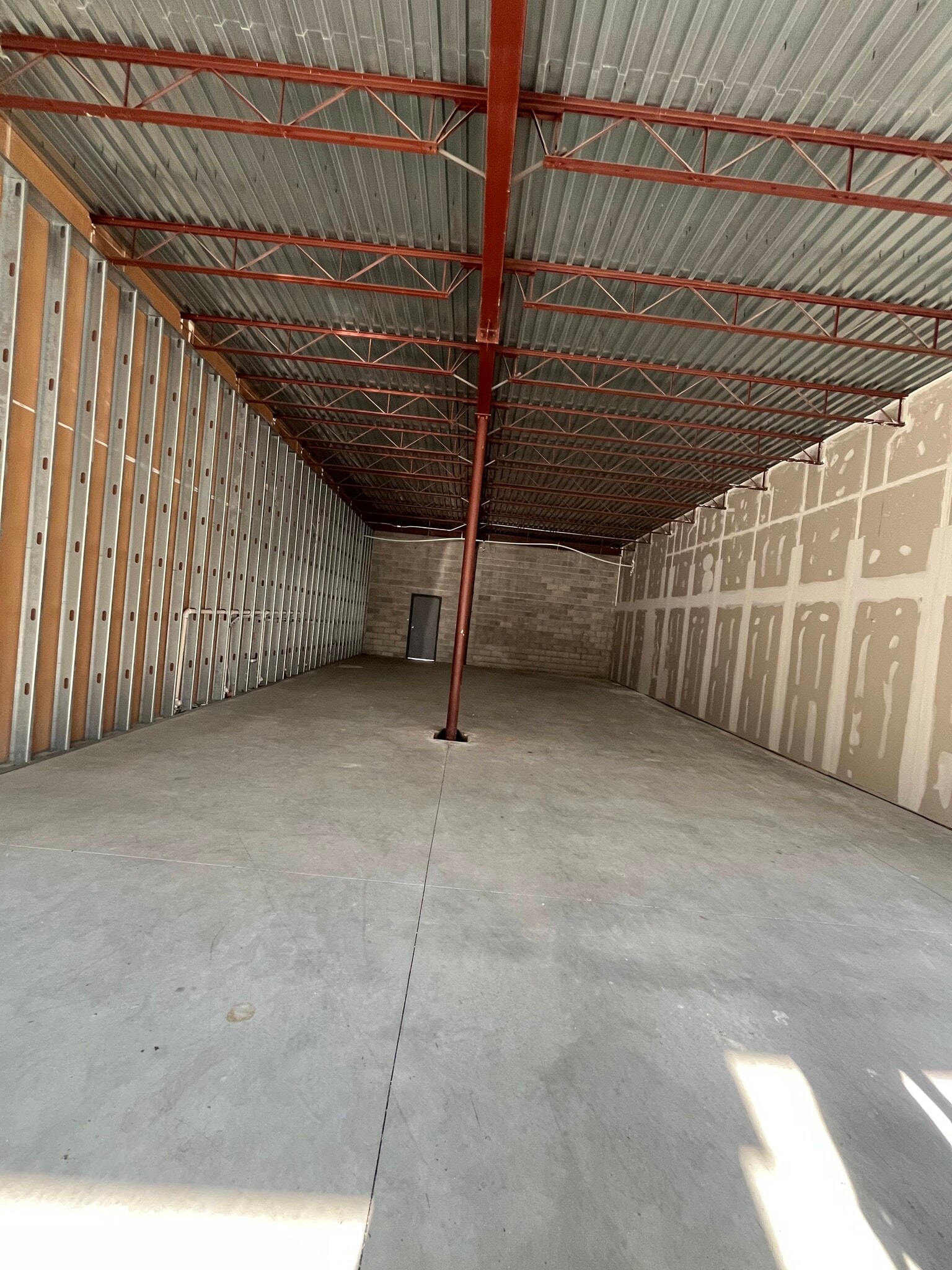 9635 N Houston Rosslyn Rd, Houston, TX à louer Photo intérieure- Image 1 de 1