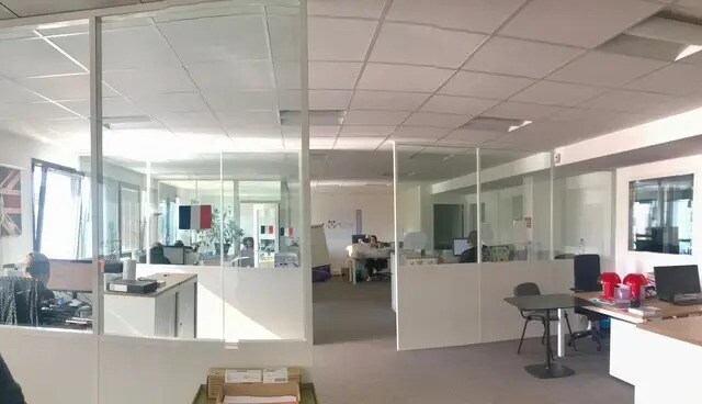 Bureau dans Croissy-sur-Seine à vendre - Photo intérieure - Image 2 de 9