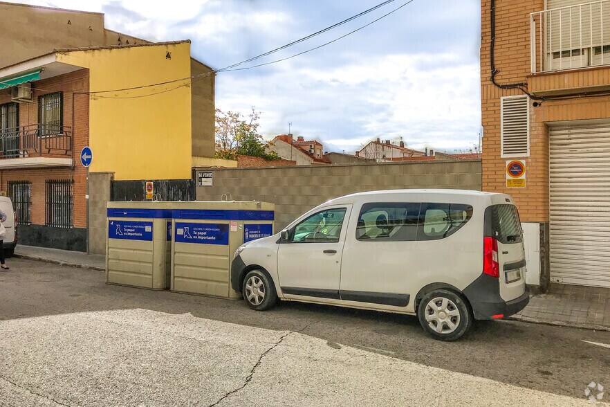 Calle del Chorrillo Alta, 23, Paracuellos de Jarama, Madrid à vendre - Photo du bâtiment - Image 2 de 2