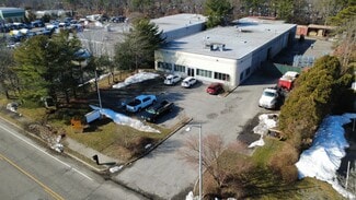 Plus de détails pour 28 Old Dock Rd, Yaphank, NY - Industriel à vendre