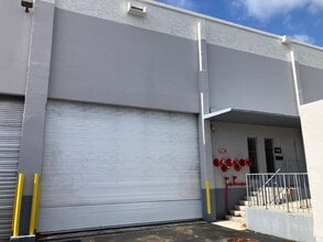 1700-1744 NW 82nd Ave, Doral, FL à louer Photo intérieure- Image 1 de 6