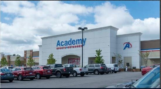 2100 Skibo Rd, Fayetteville, NC à louer Photo principale- Image 1 de 5