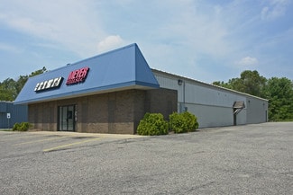 More details for 675 E Lakewood Blvd, Holland, MI - Retail for Lease