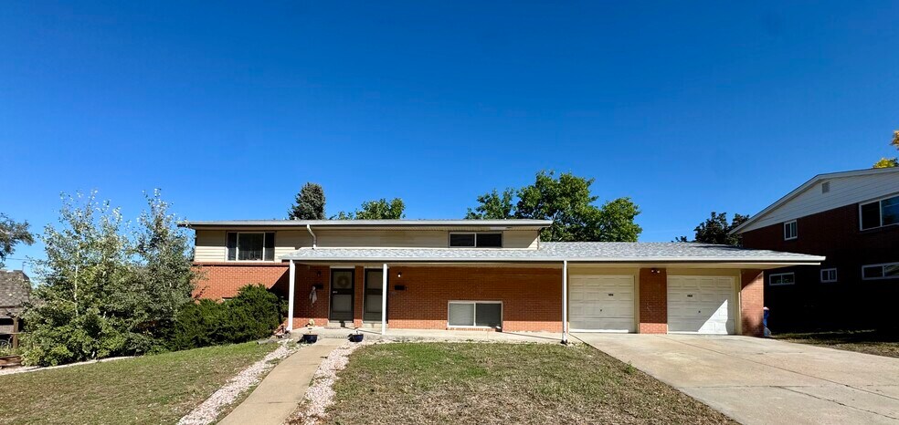 1022 S Arbutus St, Lakewood, CO à vendre - Photo principale - Image 1 de 21