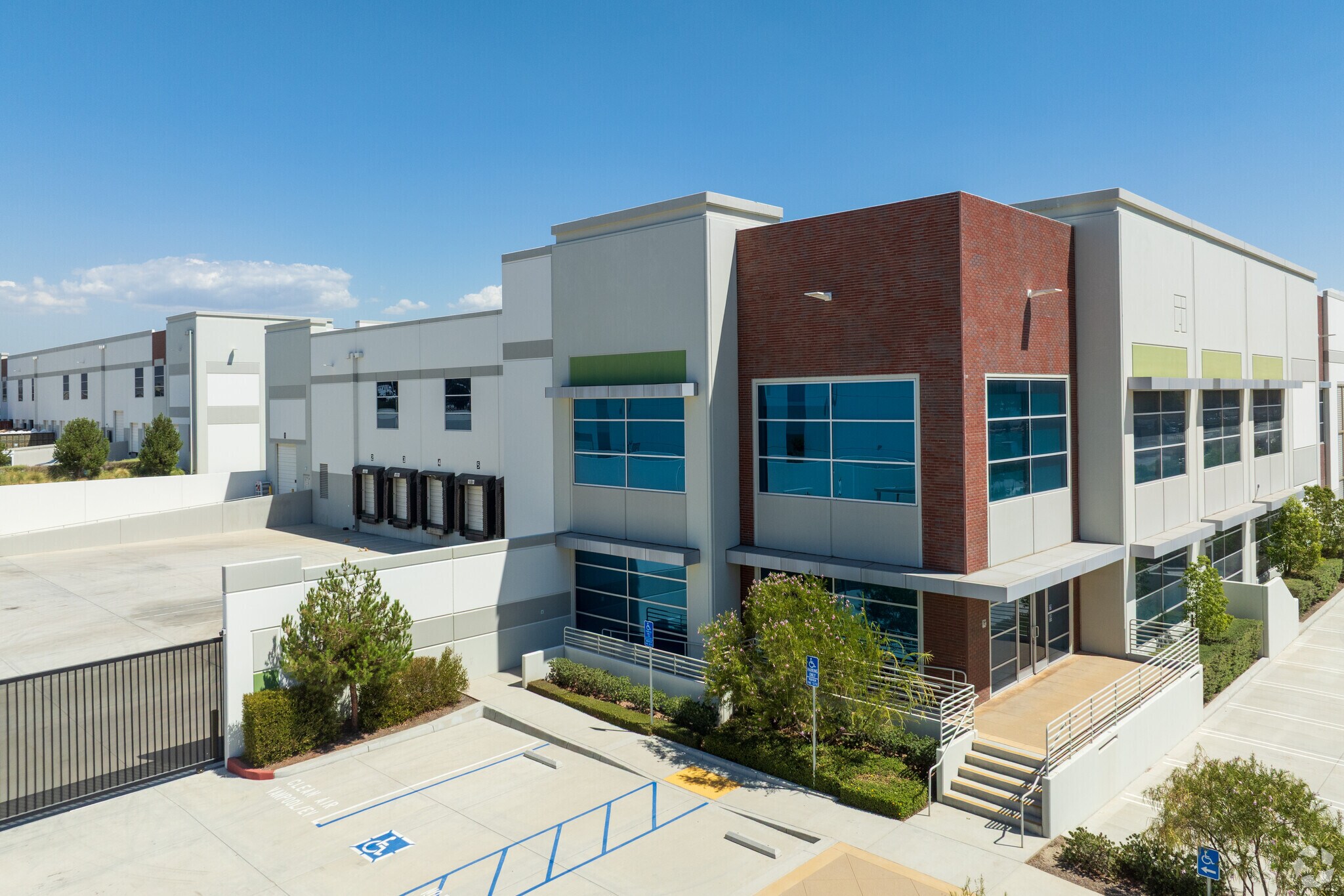 14518 Santa Ana Ave, Fontana, CA for lease Primary Photo- Image 1 of 5