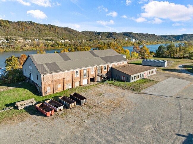 Plus de détails pour 2200 Union St, Bellaire, OH - Industriel à vendre