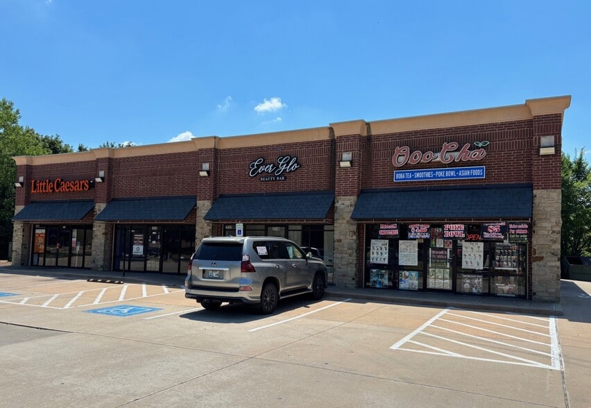 2500-2524 W Edmond Rd, Edmond, OK for lease - Building Photo - Image 2 of 2