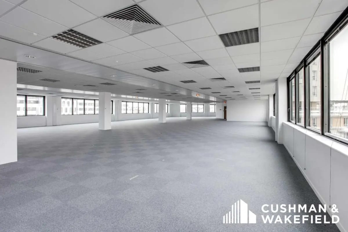 2-6 Place Du General De Gaulle, Antony for lease Interior Photo- Image 1 of 4