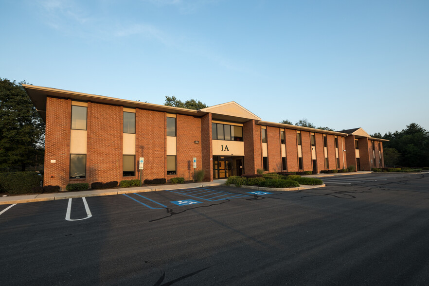 196 Princeton Hightstown Rd, West Windsor, NJ for lease - Building Photo - Image 1 of 2