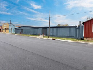 Plus de détails pour 125 W Vance St, Zebulon, NC - Commerce de détail à vendre